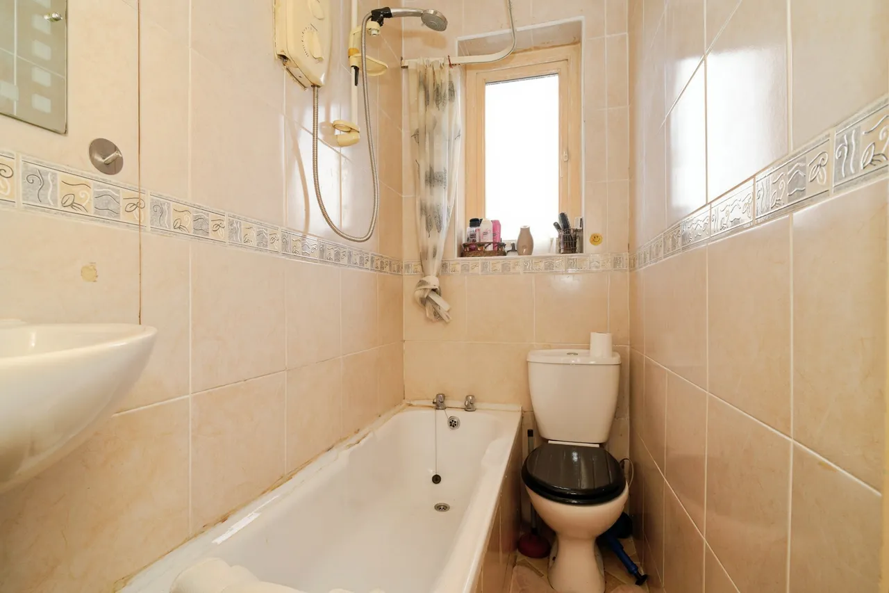 Marsh Street, Bradford, BD5, photo 16