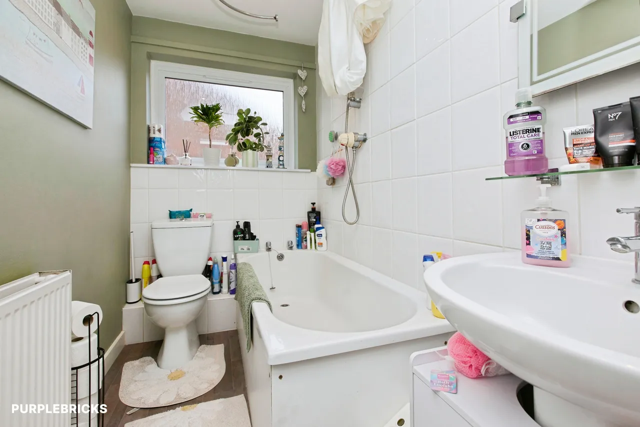 Thirston Close, Nottingham, NG6, photo 14