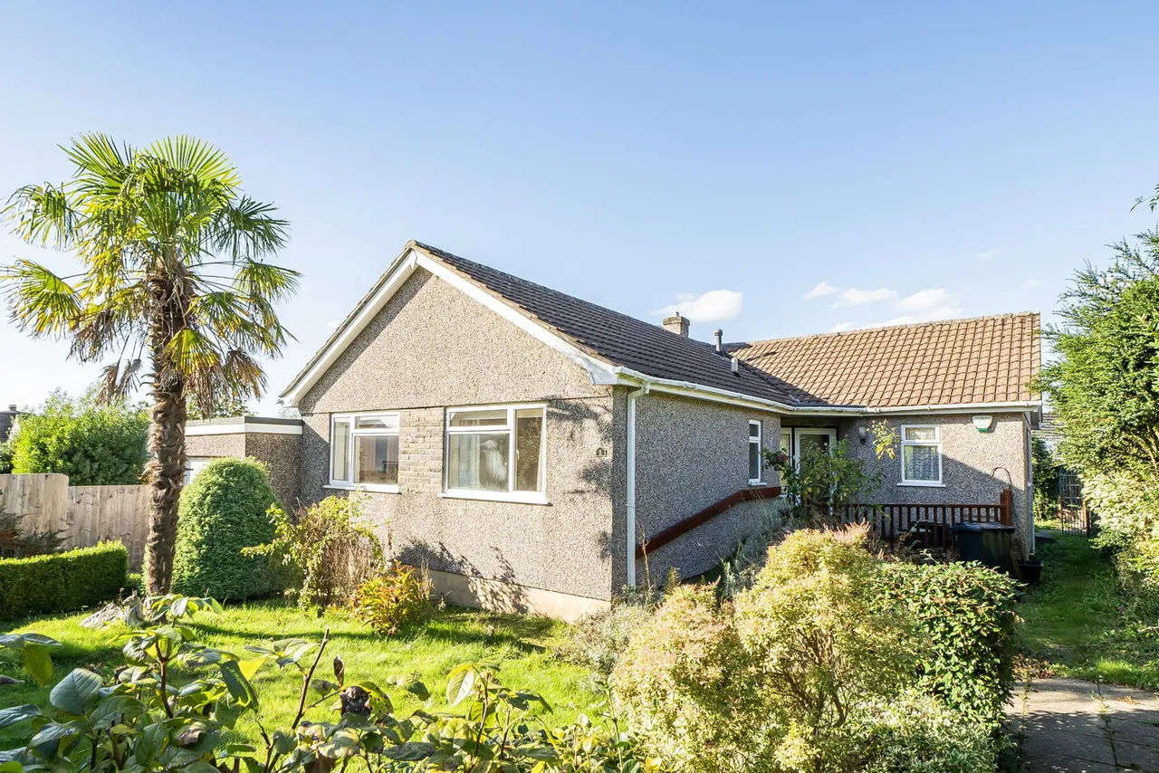 3 bed house for sale, Lansdowne Road, Callington, PL17
