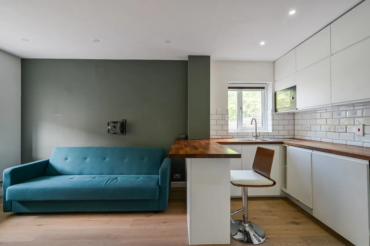 15 Joshua Street, London, photo 11