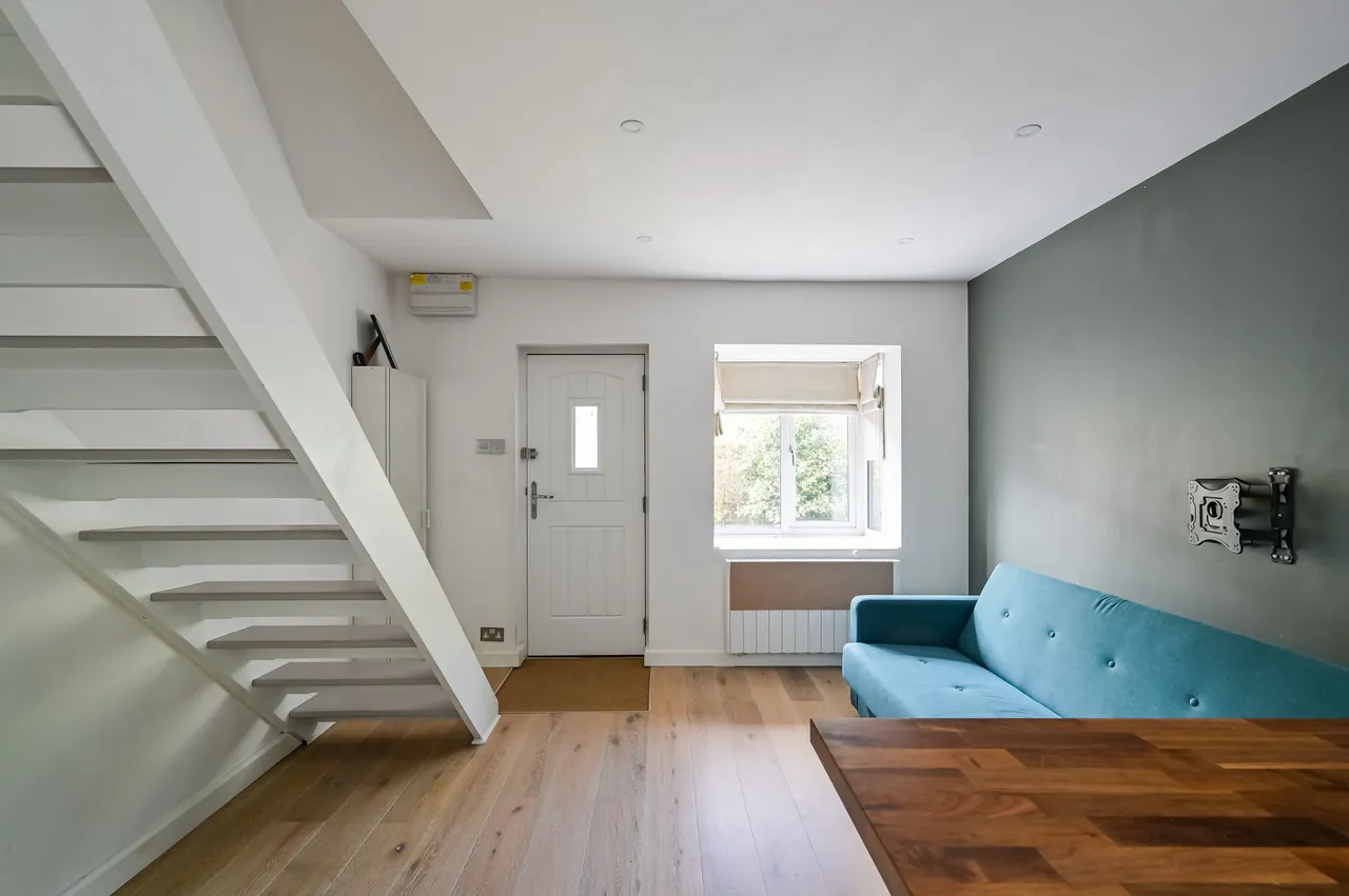 15 Joshua Street, London, photo 12