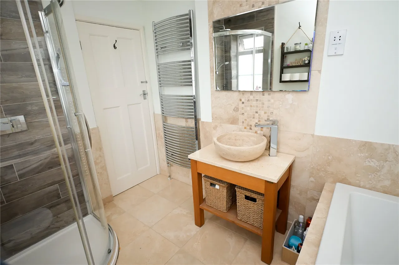 Iris Close, Bournville Village Trust, Selly Oak, Birmingham, B29 5BS, photo 15