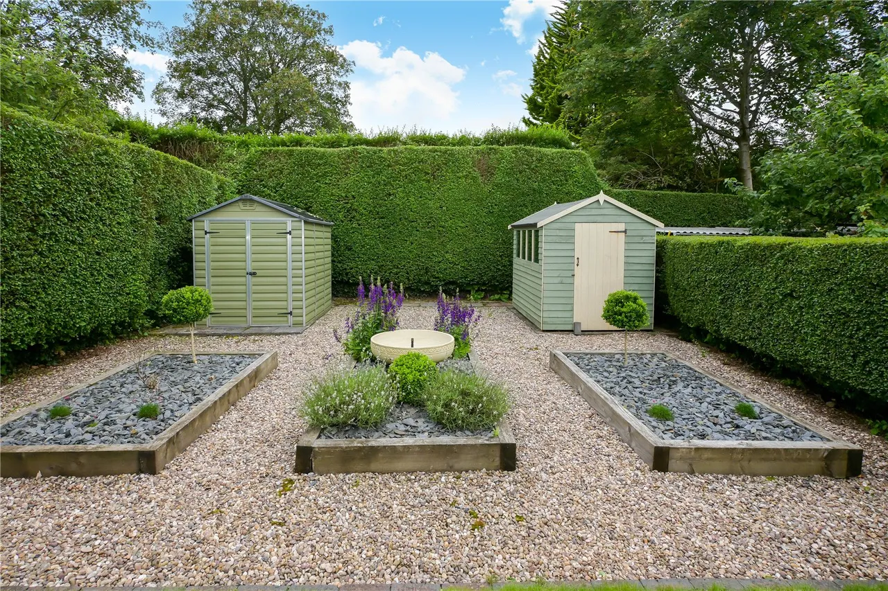 Iris Close, Bournville Village Trust, Selly Oak, Birmingham, B29 5BS, photo 18