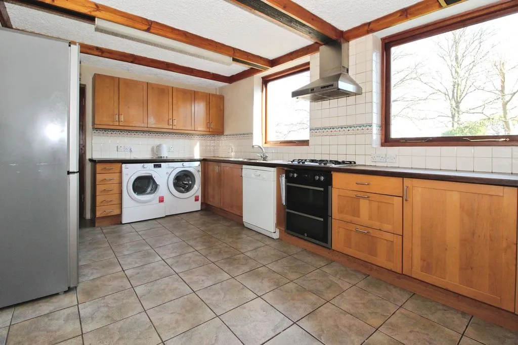 Bealeys Lane, Bloxwich, WS3, photo 3