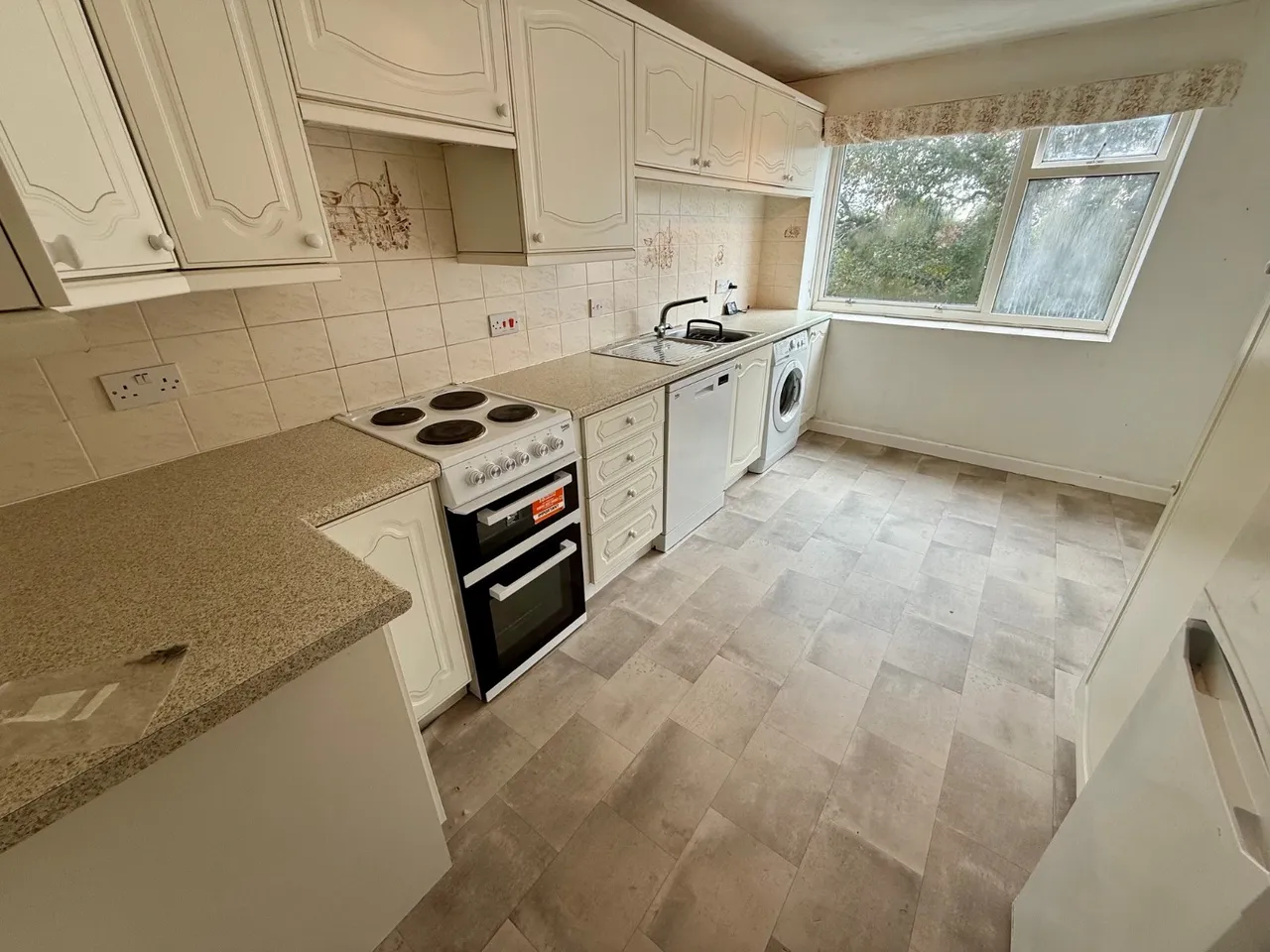 Winn Road, Southampton, SO17, photo 3