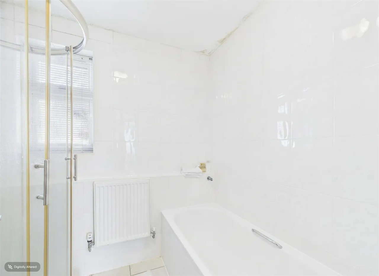 Dudley House, Stratton Close, Edgware, photo 8