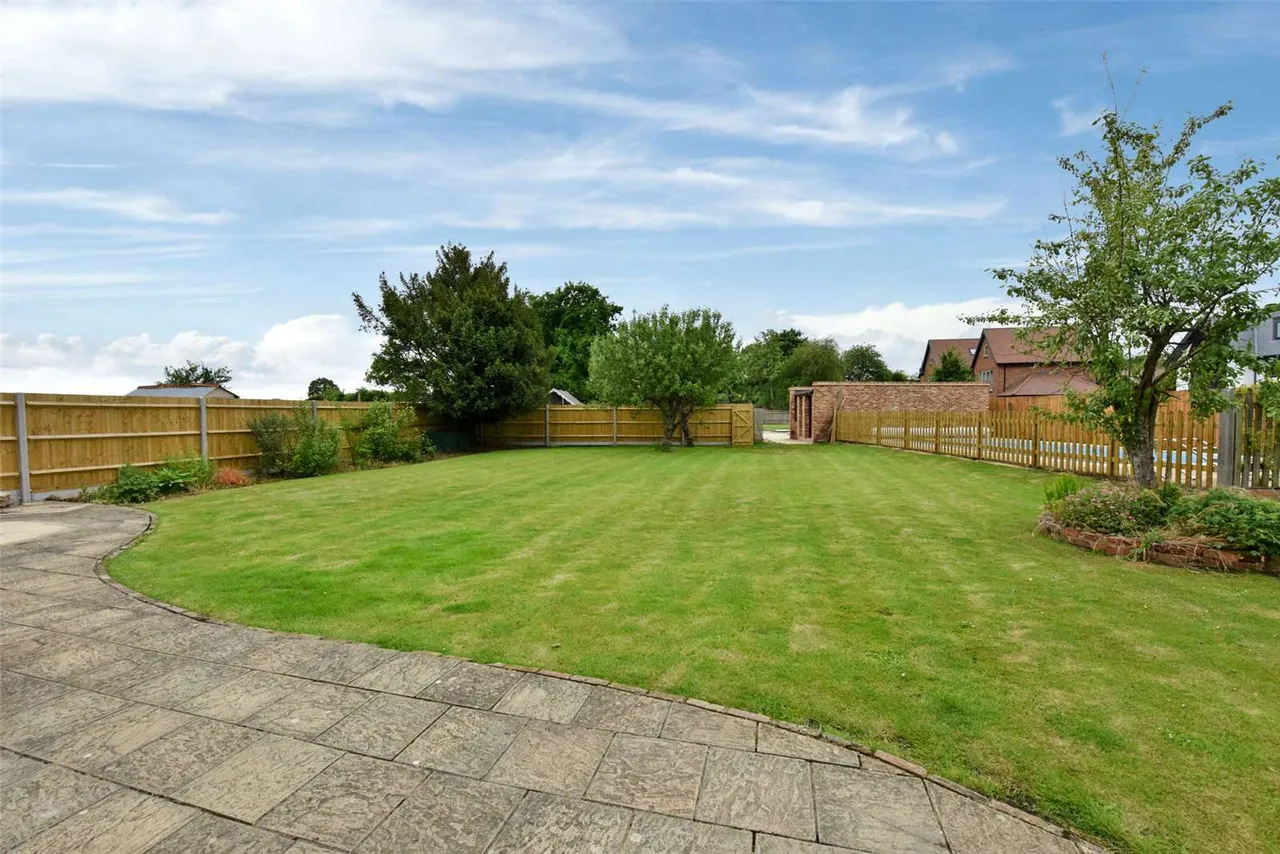 Fosters Lane, Binfield Heath, Henley-On-Thames, Oxfordshire, RG9 4LB, photo 10