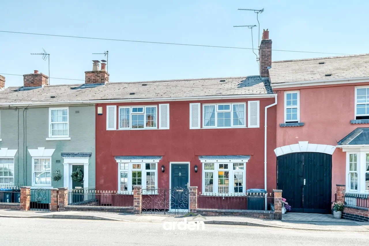 3 bed house for sale, Littlewood Green, Studley, B80