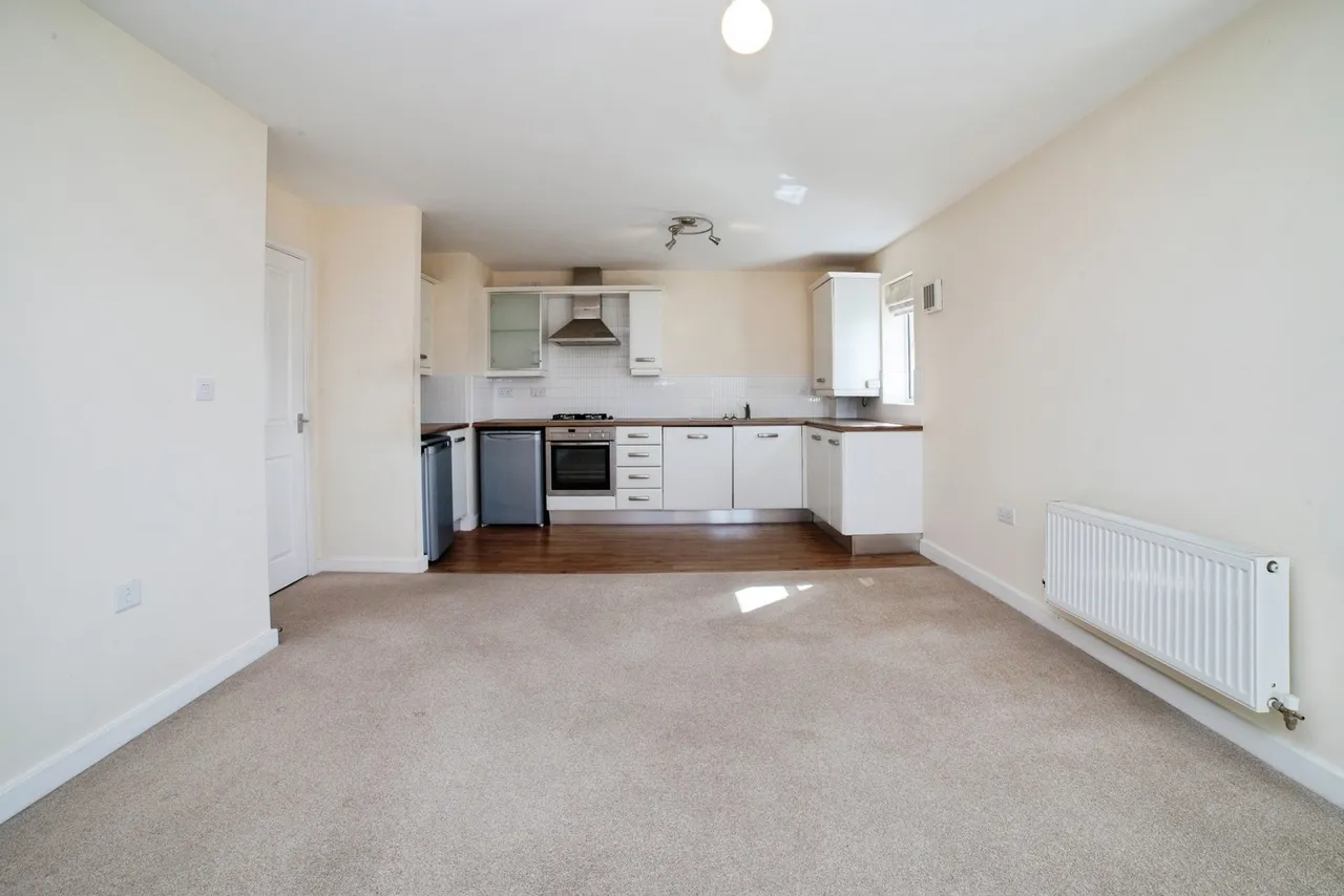 Bennet Drive, Kirkby-in-Ashfield, NG17, photo 7