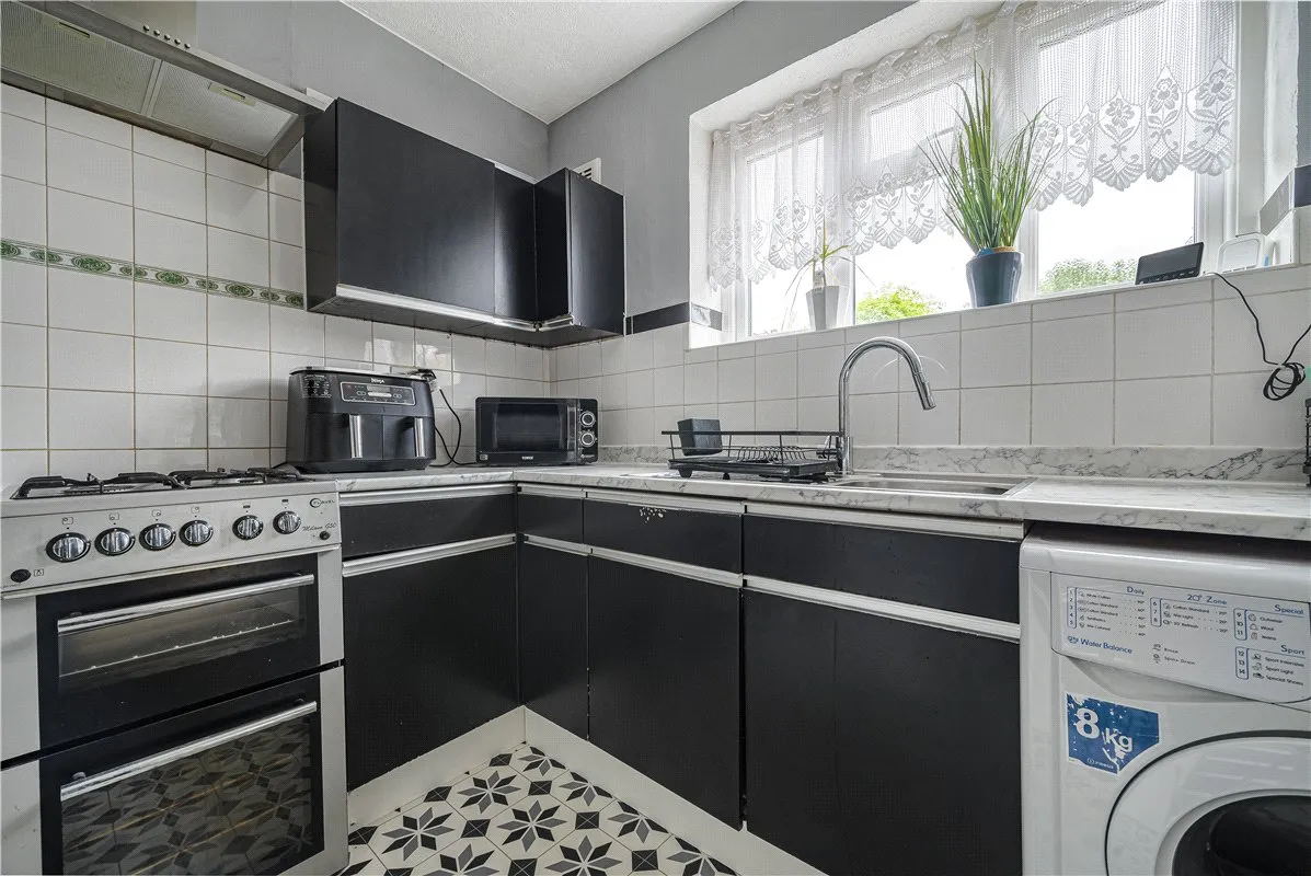 Dorney Rise, Orpington, BR5, photo 13