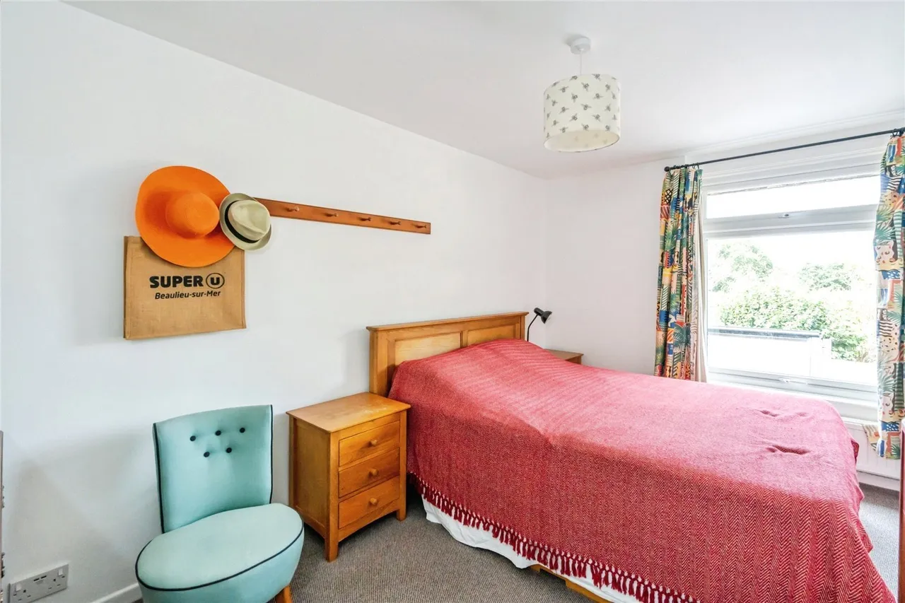 Grove Park, Chichester, PO19, photo 8