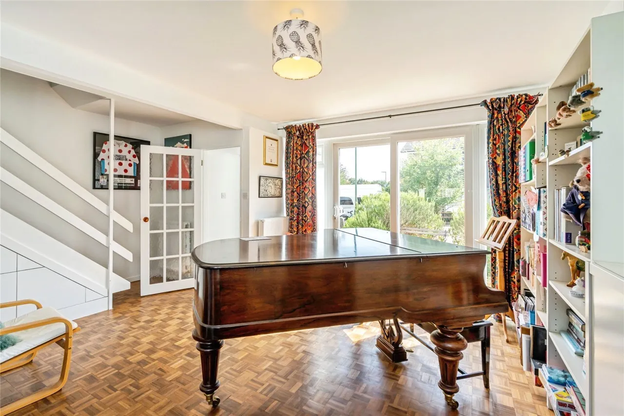Grove Park, Chichester, PO19, photo 18