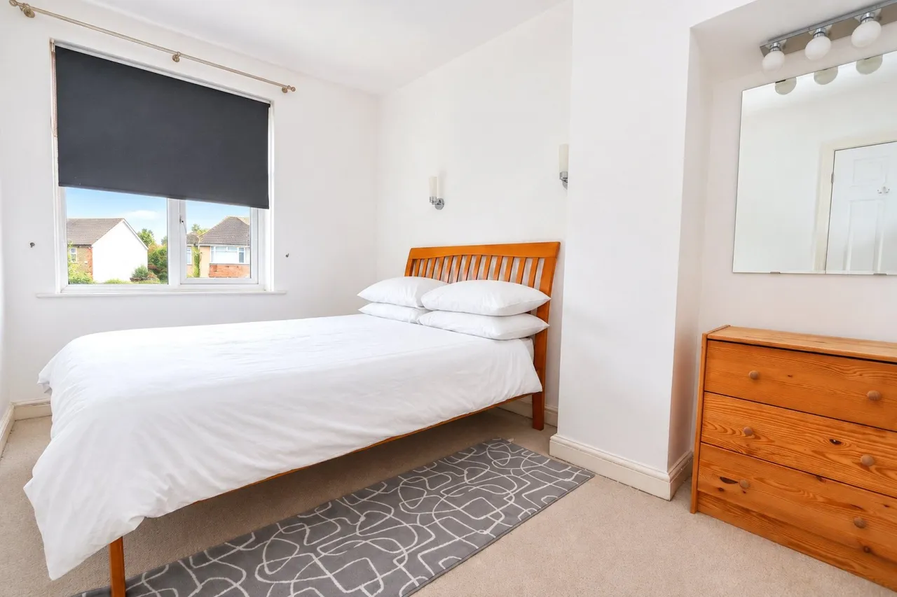 Gloucester Road, Staple Hill, BS16, photo 15