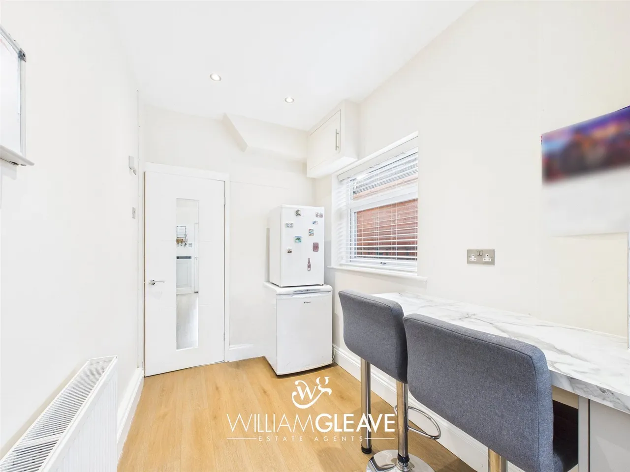 Mold Road, Alltami, Mold, Flintshire, CH7 6LG, photo 17