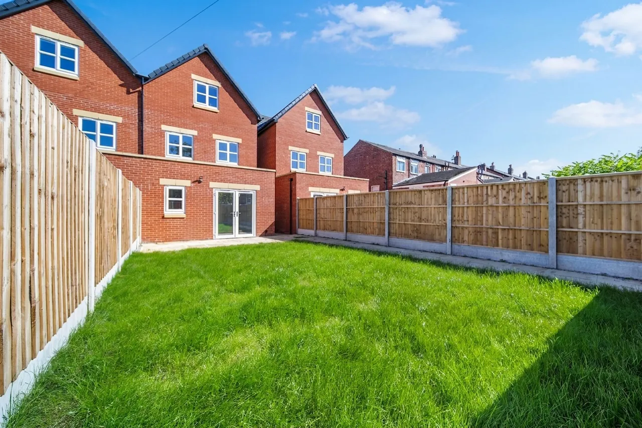 Mill Street, Ormskirk, L39, photo 4