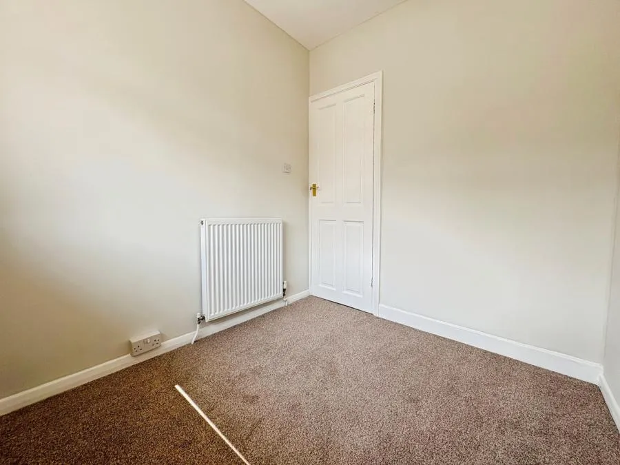 Avenue Road, Sileby, LE12, photo 16
