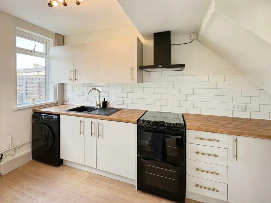Avenue Road, Sileby, LE12, photo 6