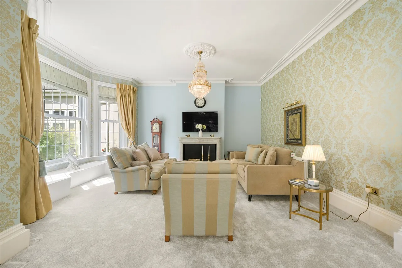 Oathall Road, Haywards Heath, West Sussex, RH16, photo 4