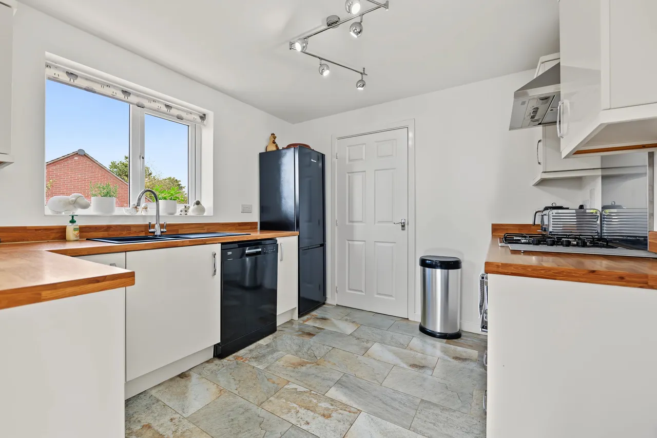 Stoneyford Road, Overseal, DE12, photo 20