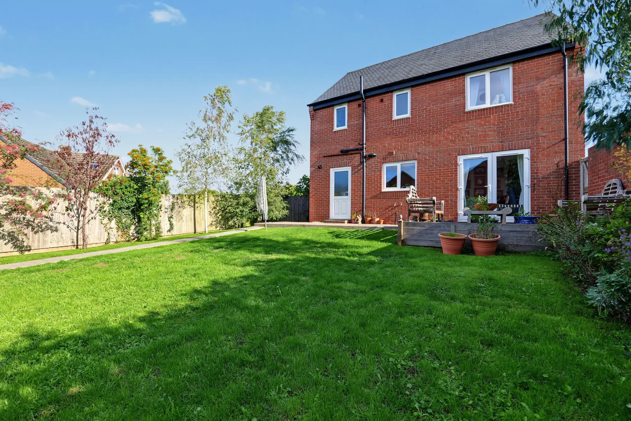 Stoneyford Road, Overseal, DE12, photo 26