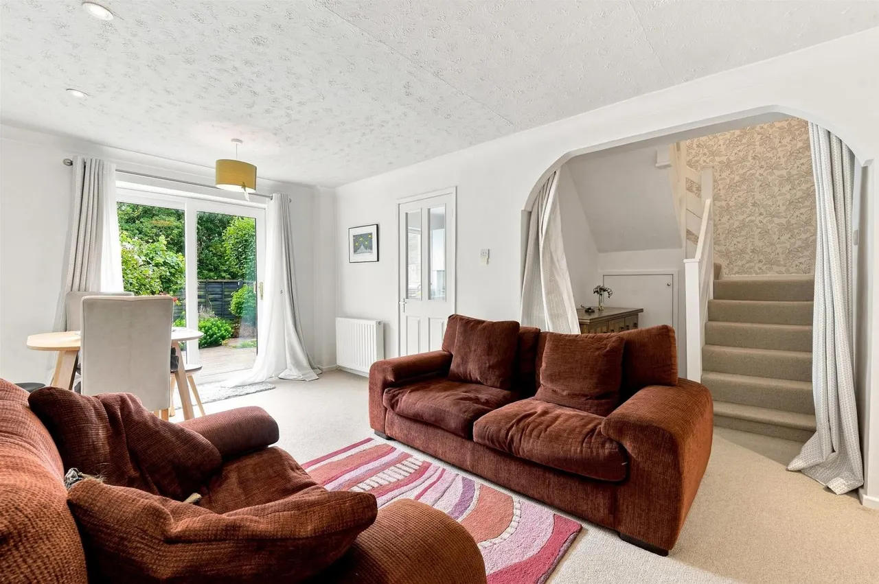 Vine Street, Bollington, photo 9