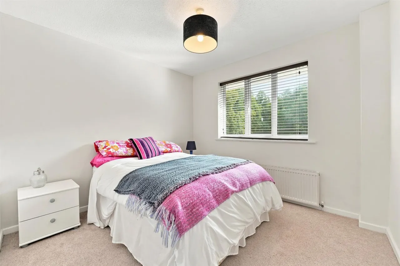 Vine Street, Bollington, photo 11