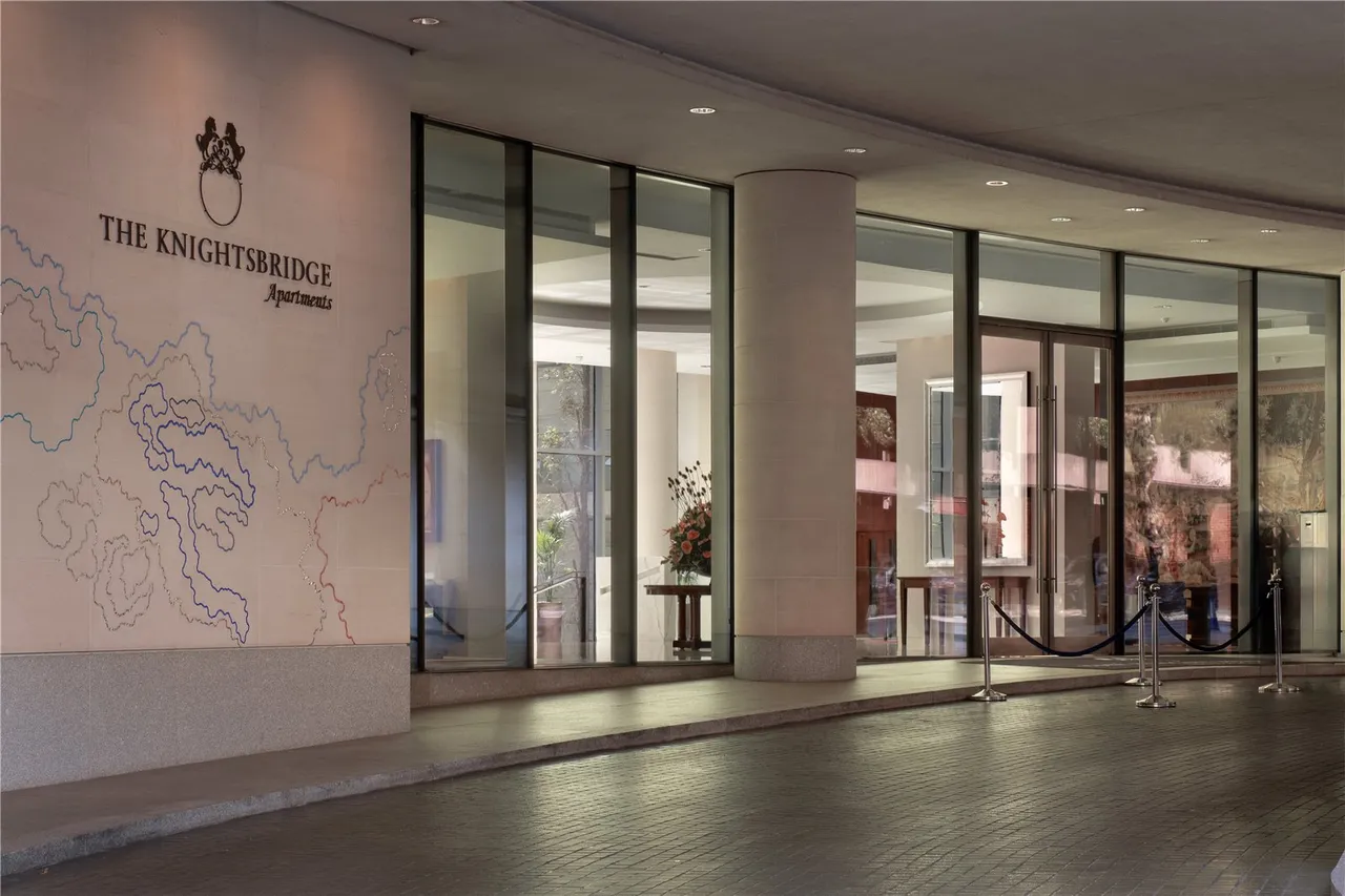 The Knightsbridge, Knightsbridge, SW7, photo 22