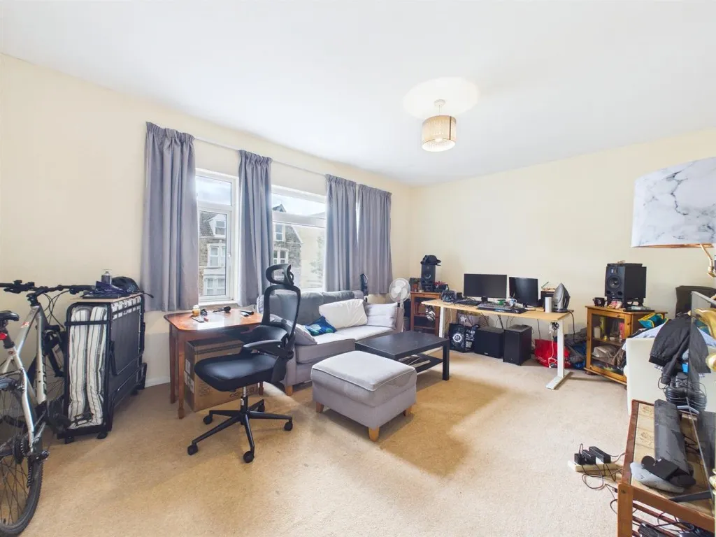 Fishponds Road, Fishponds, BS16, photo 6