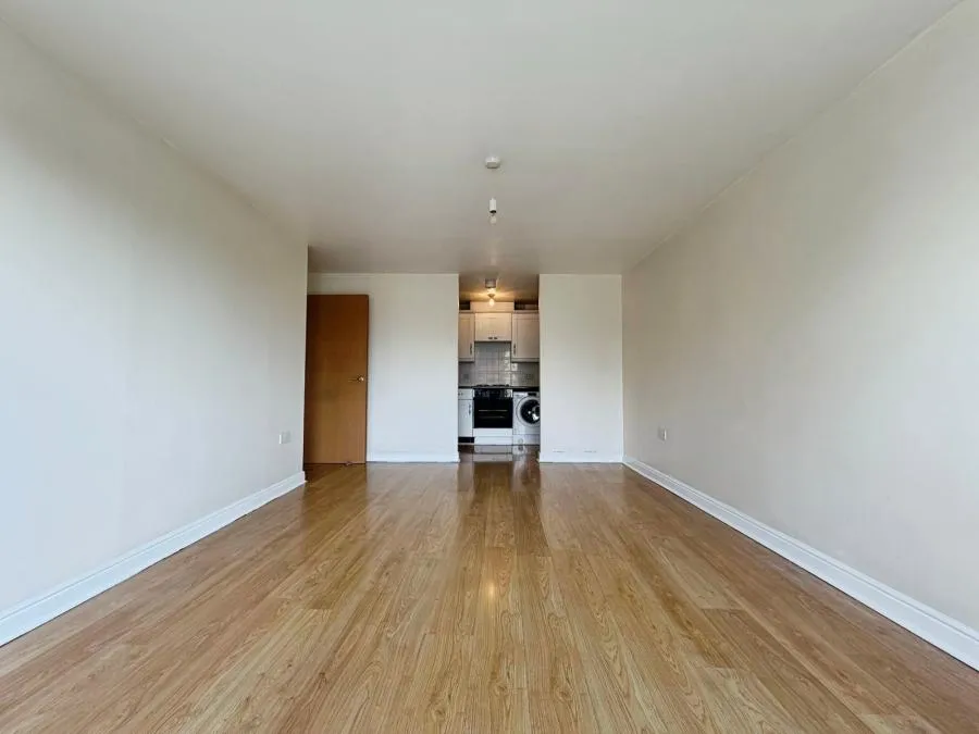 Kelvin Gate, Bracknell, RG12, photo 4