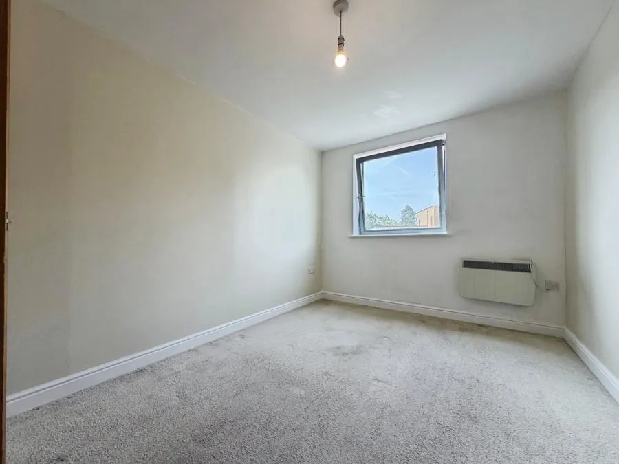 Kelvin Gate, Bracknell, RG12, photo 6