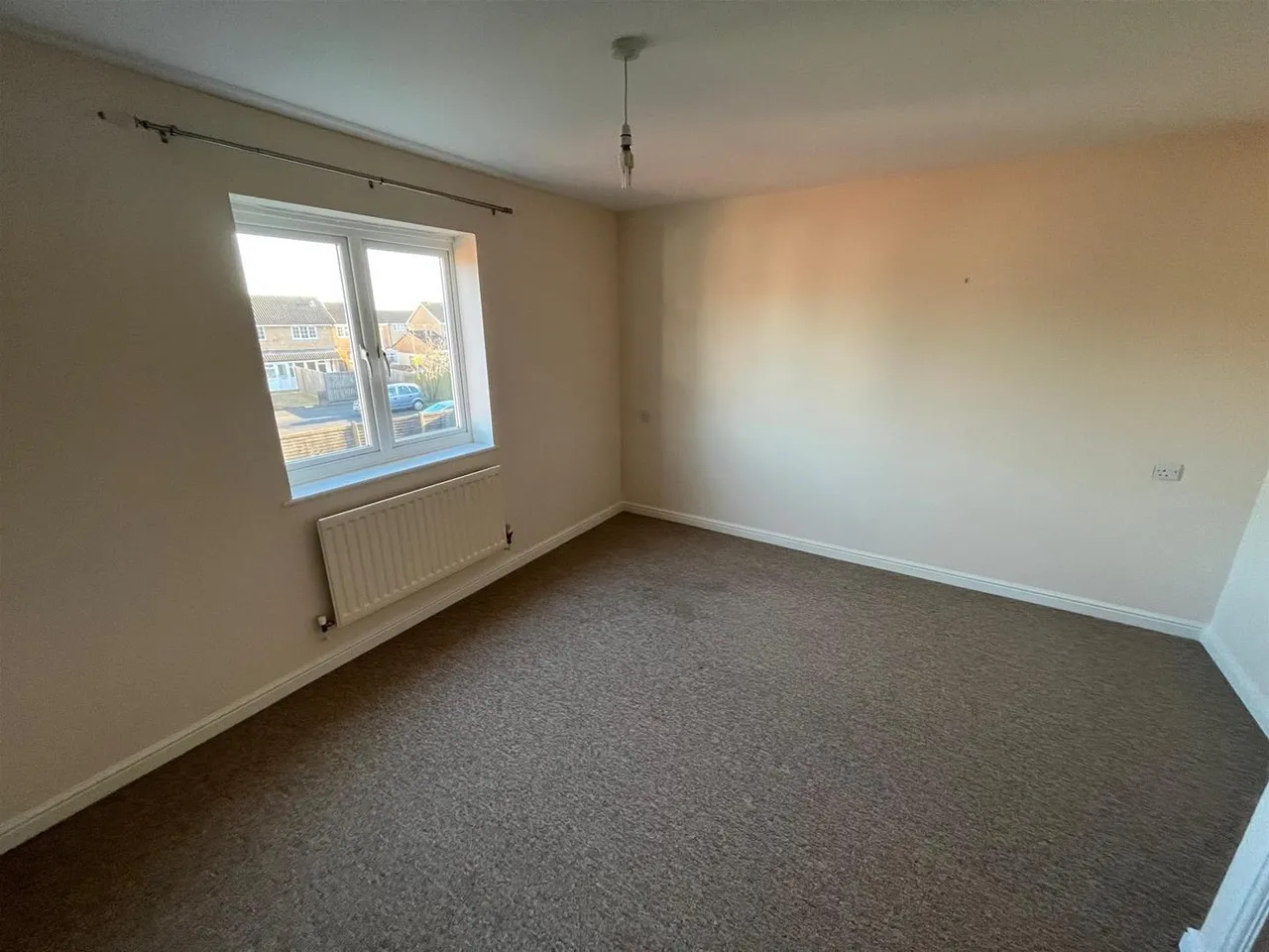 Viscount Square, Bridgwater, TA6, photo 8