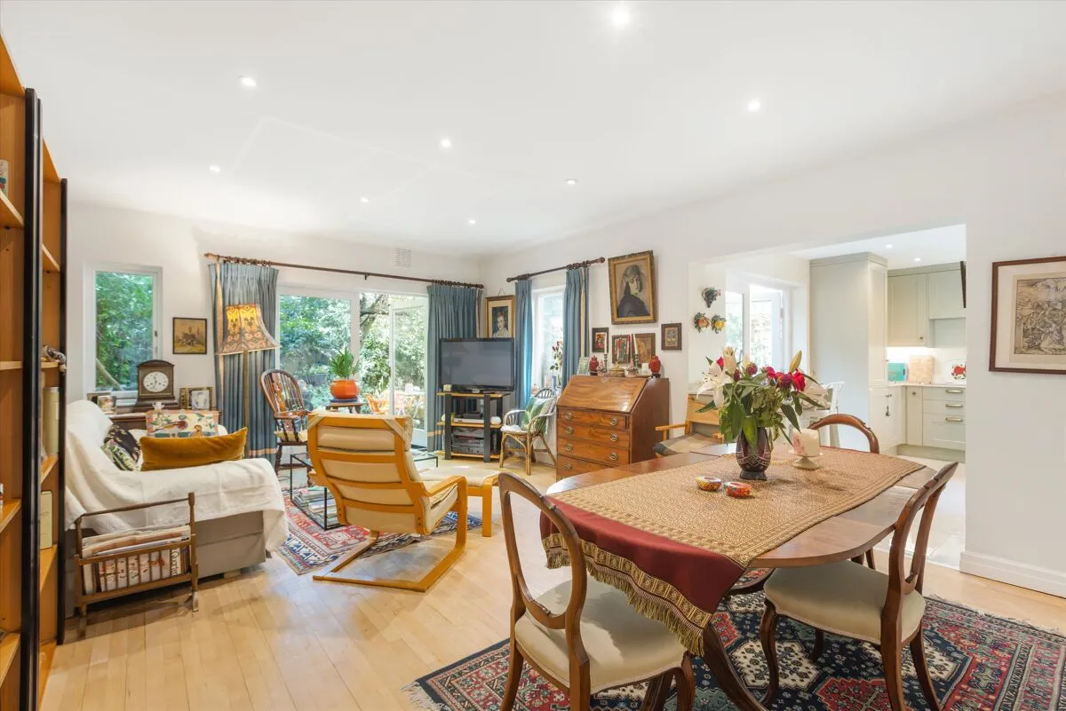 3 bed house for sale, Addison Crescent, London, W14