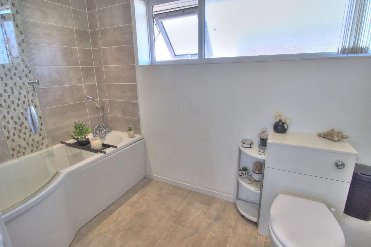 Harewood Drive, Bedlington, NE22, photo 24