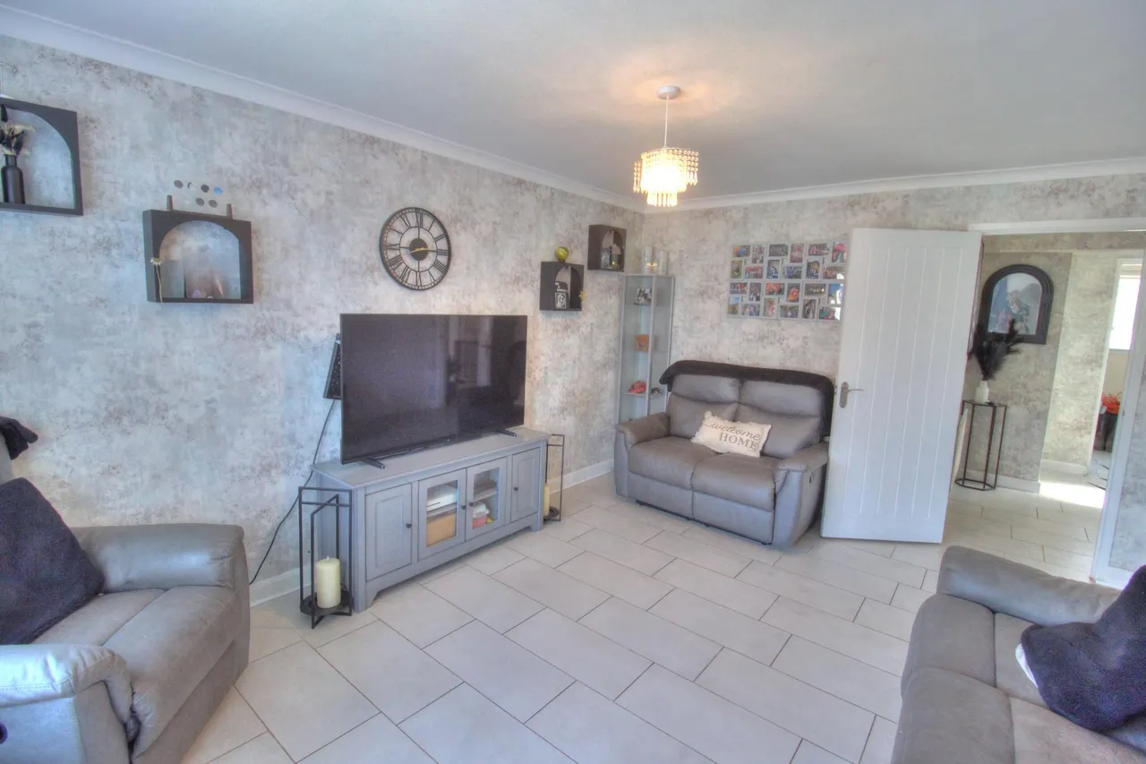 Harewood Drive, Bedlington, NE22, photo 7