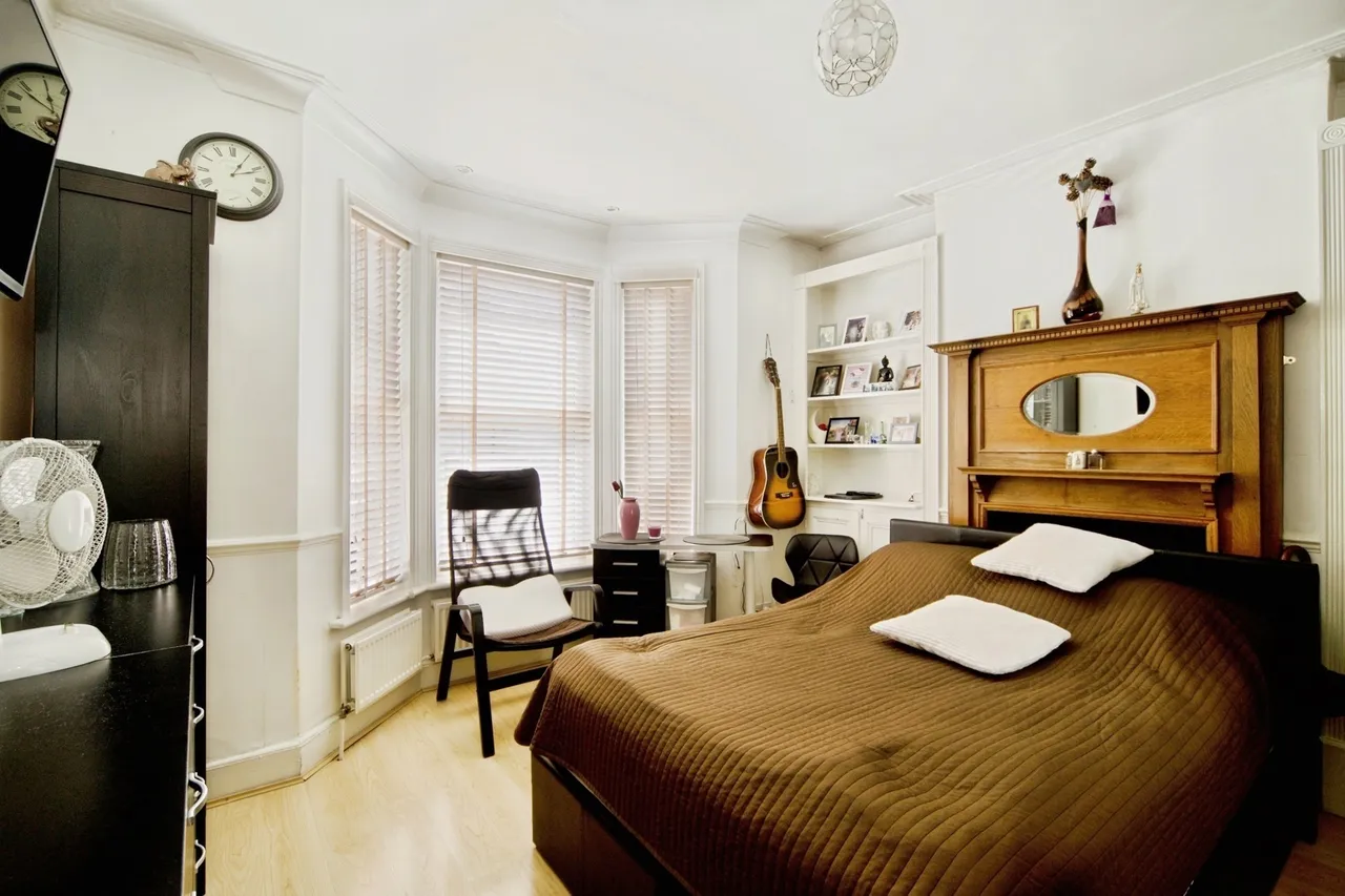 Essex Road, Romford, RM7, photo 4