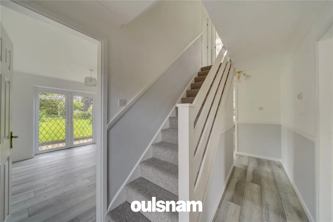Charlecot Road, Droitwich, Worcestershire, WR9 7RP, photo 5