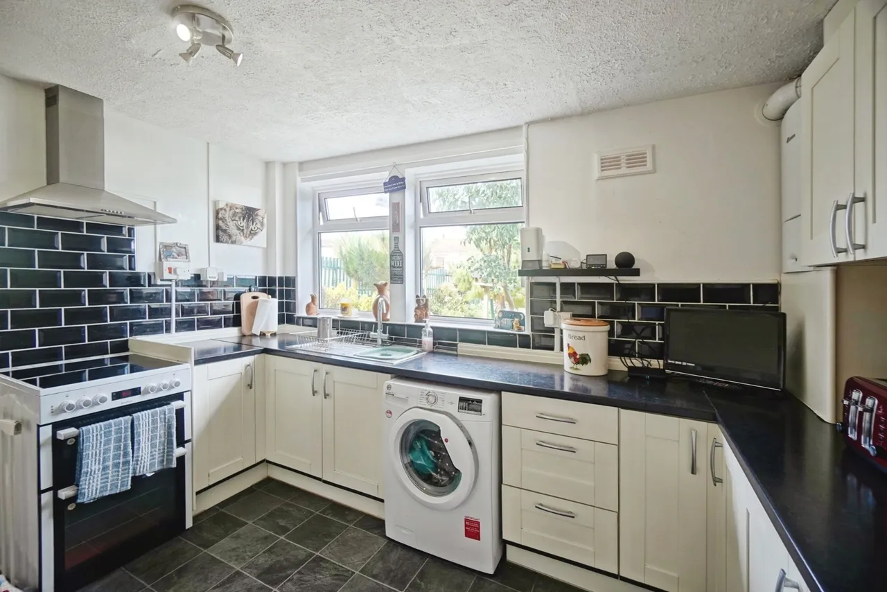 Elizabeth Road, St. Austell, PL25, photo 4