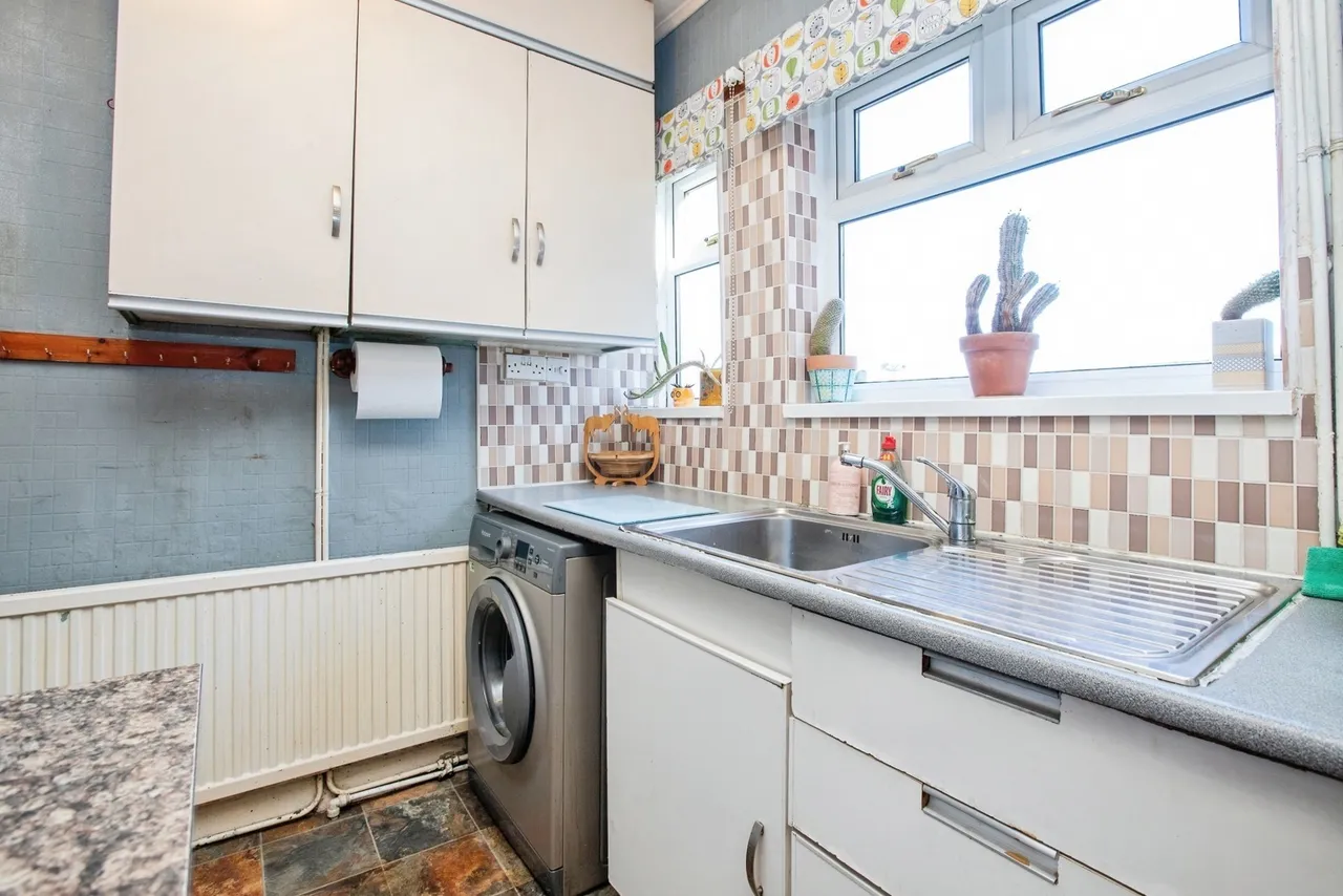 Eastfield Side, Sutton-in-Ashfield, NG17, photo 8