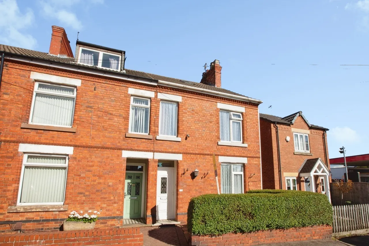 3 bed house for sale, Eastfield Side, Sutton-in-Ashfield, NG17