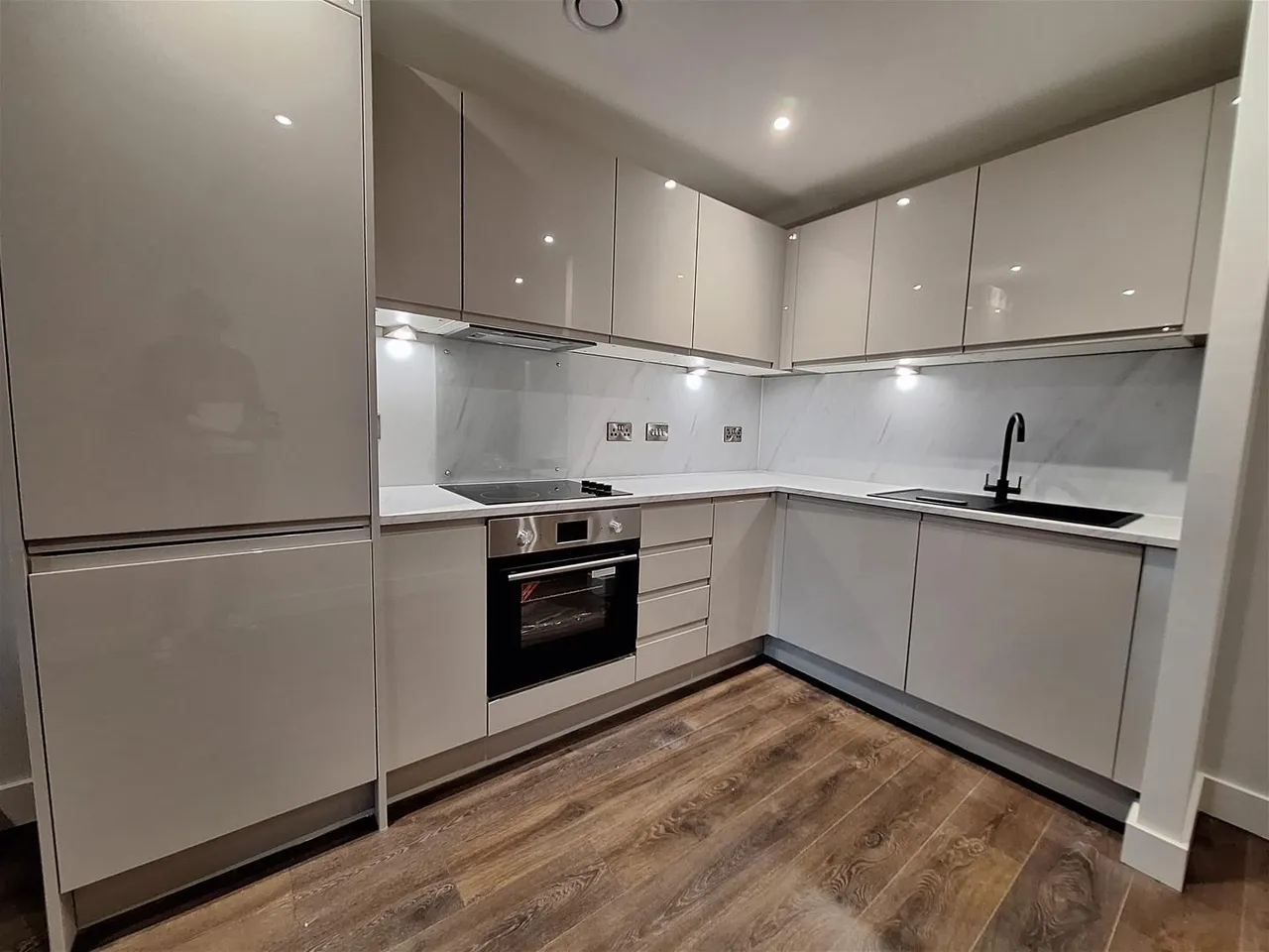 Triskelion Way, Liverpool, L3, photo 2