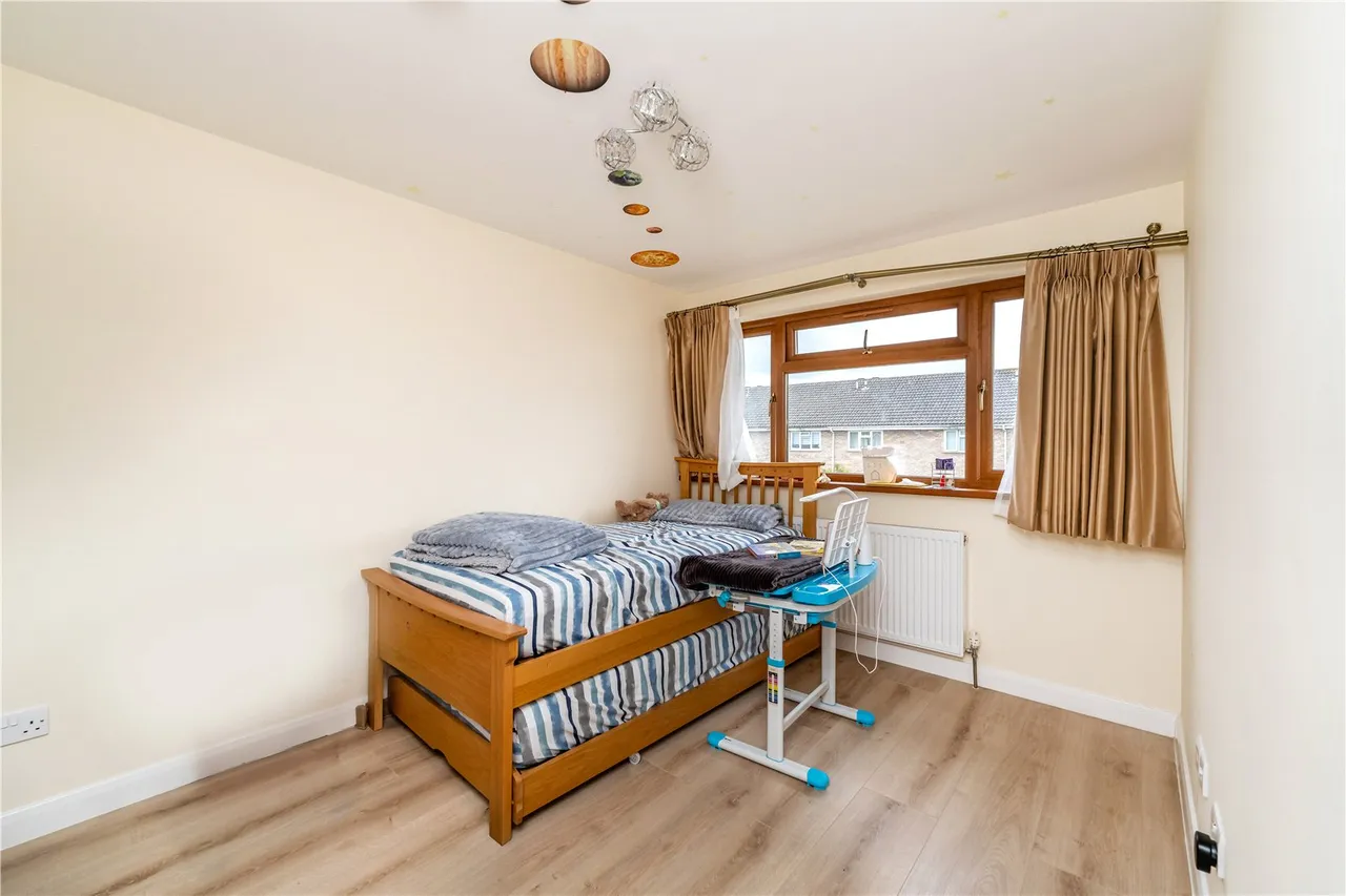 Wordsworth Road, Hampton, TW12 1ES, photo 11