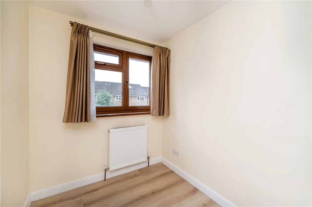 Wordsworth Road, Hampton, TW12 1ES, photo 10