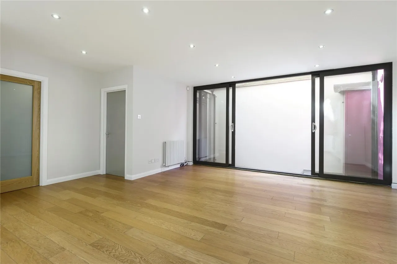 Graham Road, Hackney, E8, photo 3
