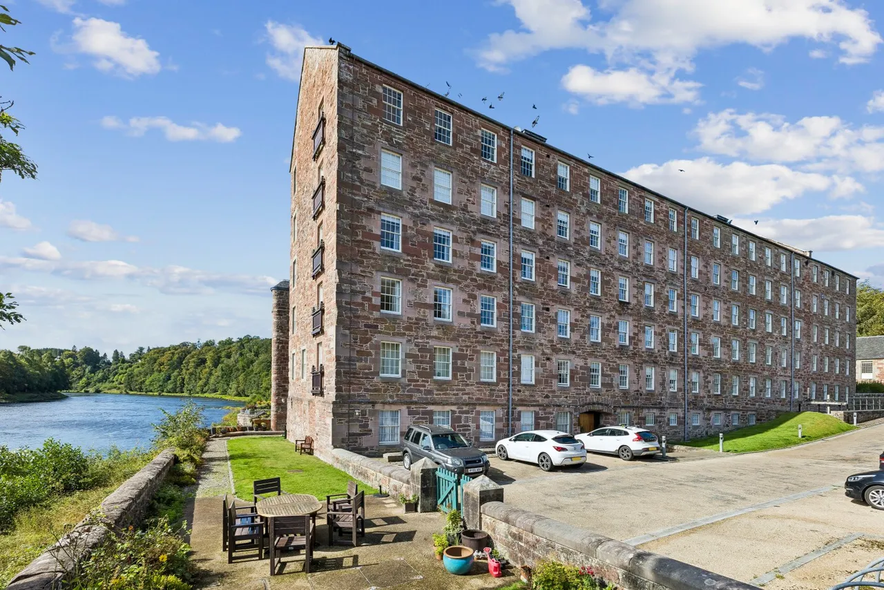 2 bed property to rent, Cotton Yard, Stanley Mills, PH1