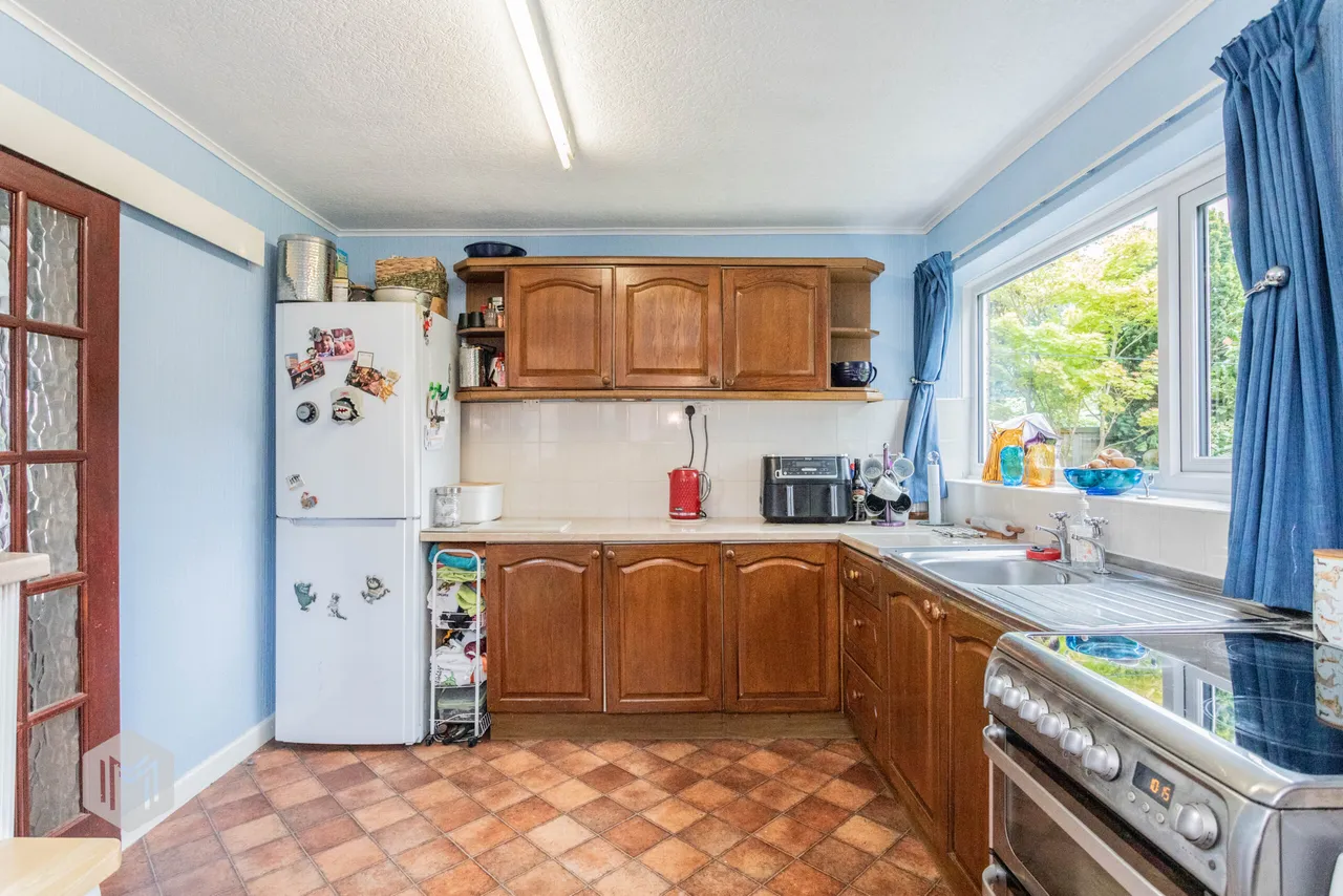 Radcliffe Avenue, Culcheth, Warrington, WA3 4NL, photo 8