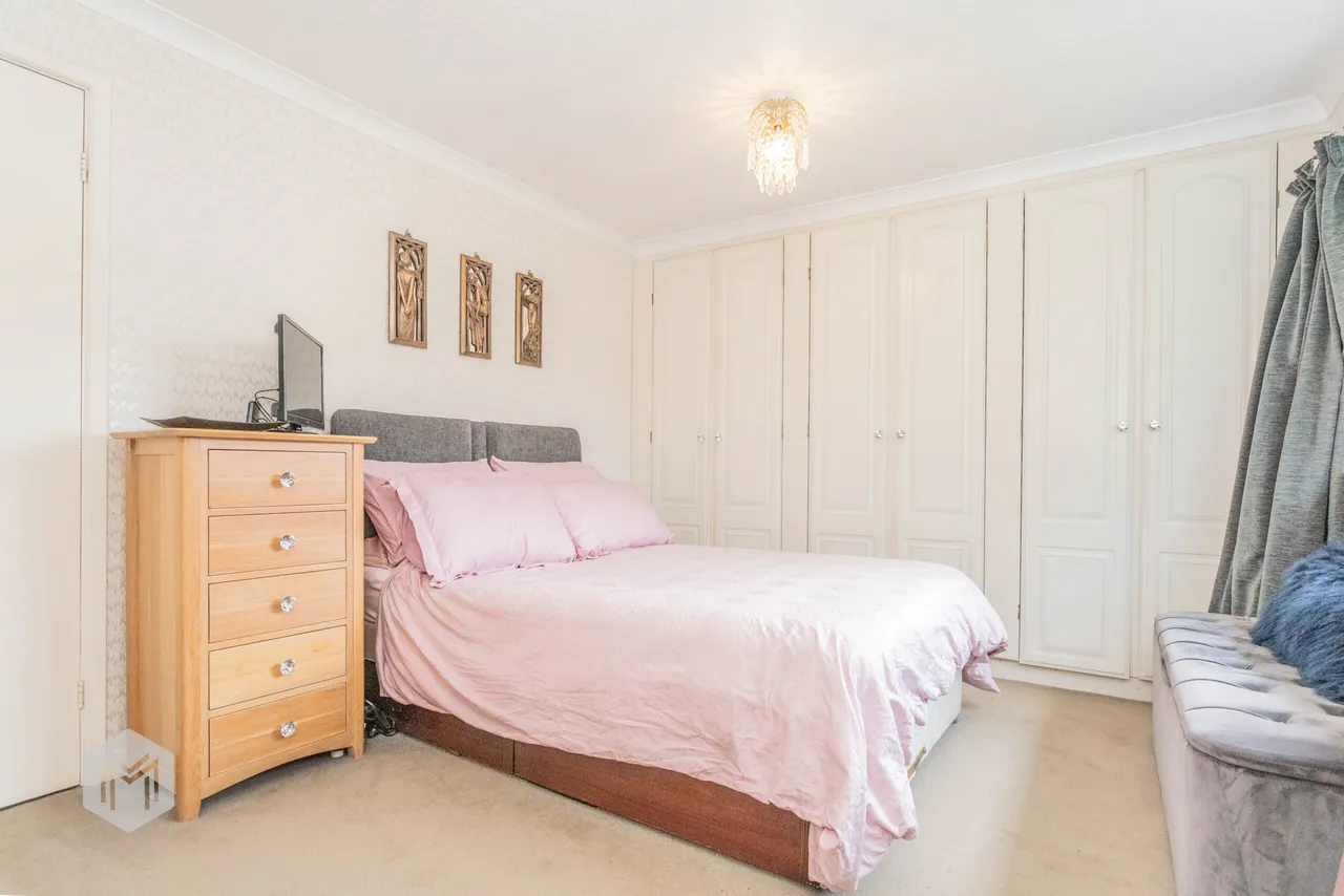 Radcliffe Avenue, Culcheth, Warrington, WA3 4NL, photo 11