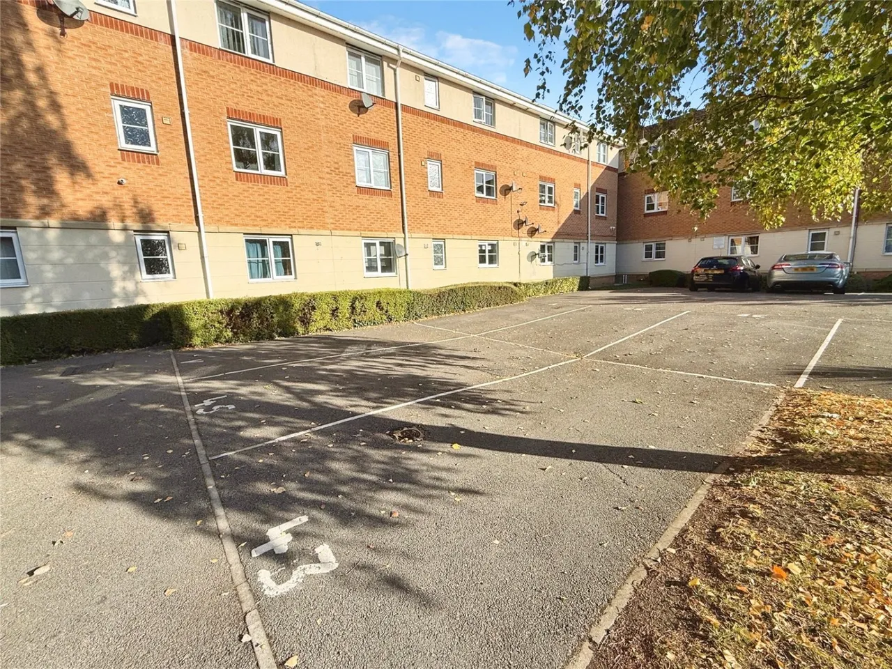 Town Lands Close, Wombwell, S73, photo 14