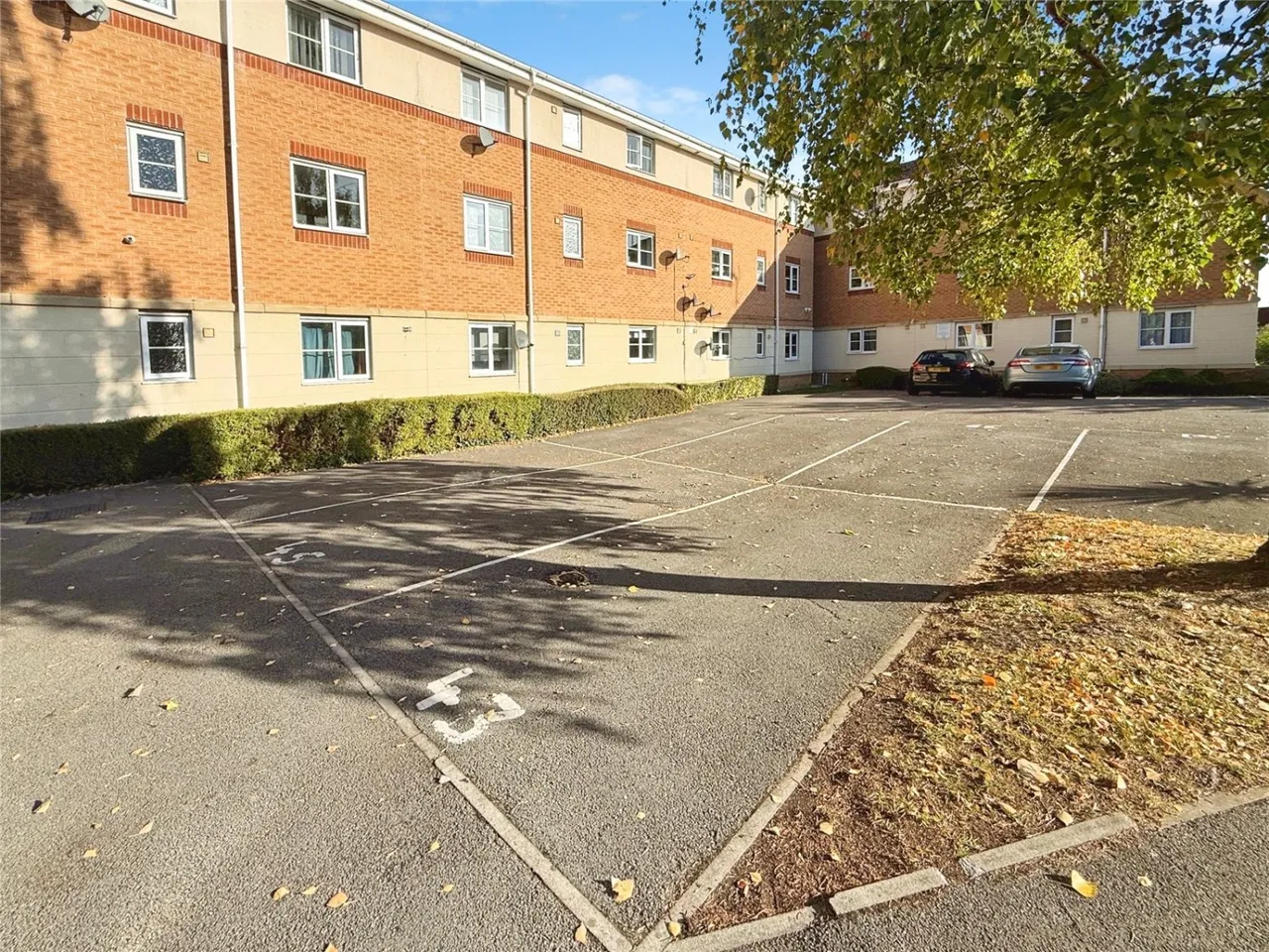 Town Lands Close, Wombwell, S73, photo 9
