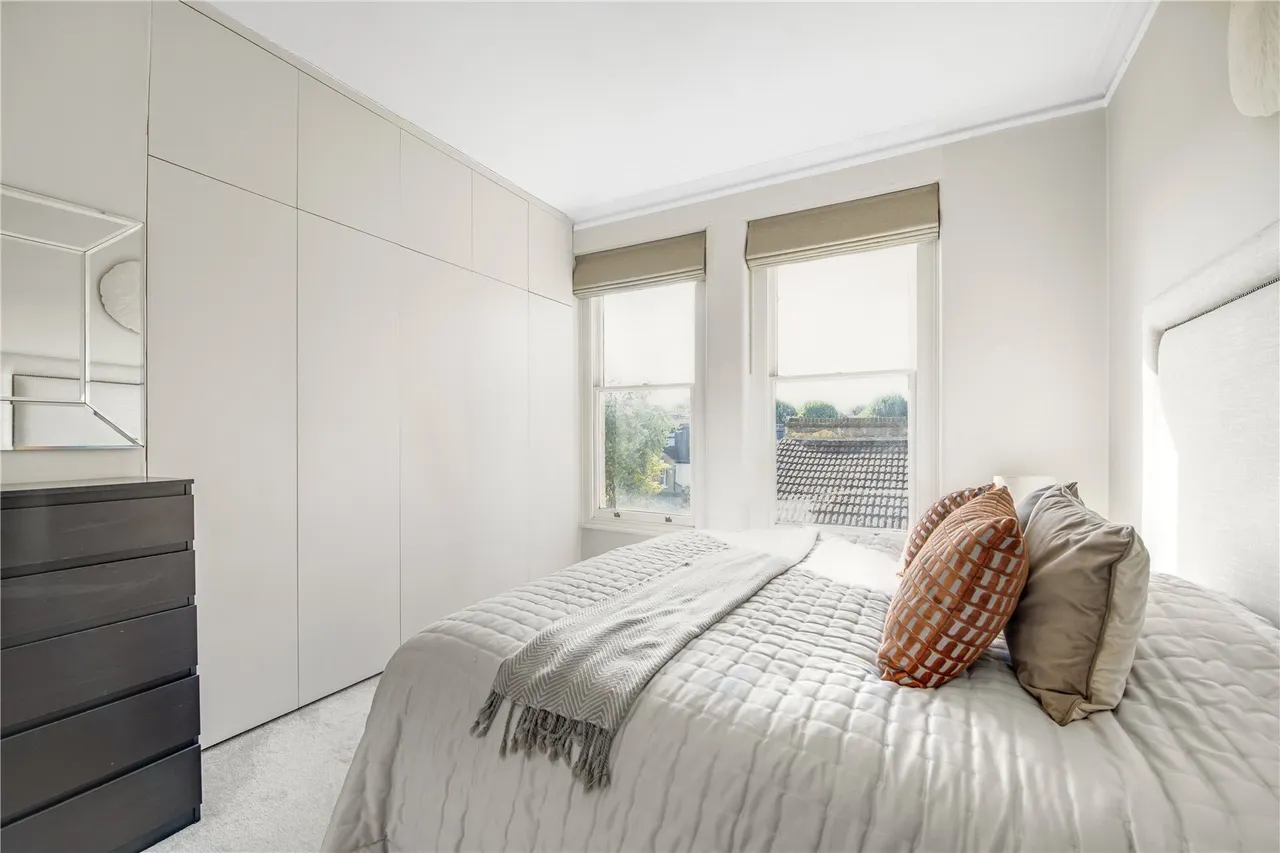 New Kings Road, London, Fulham, SW6, photo 13