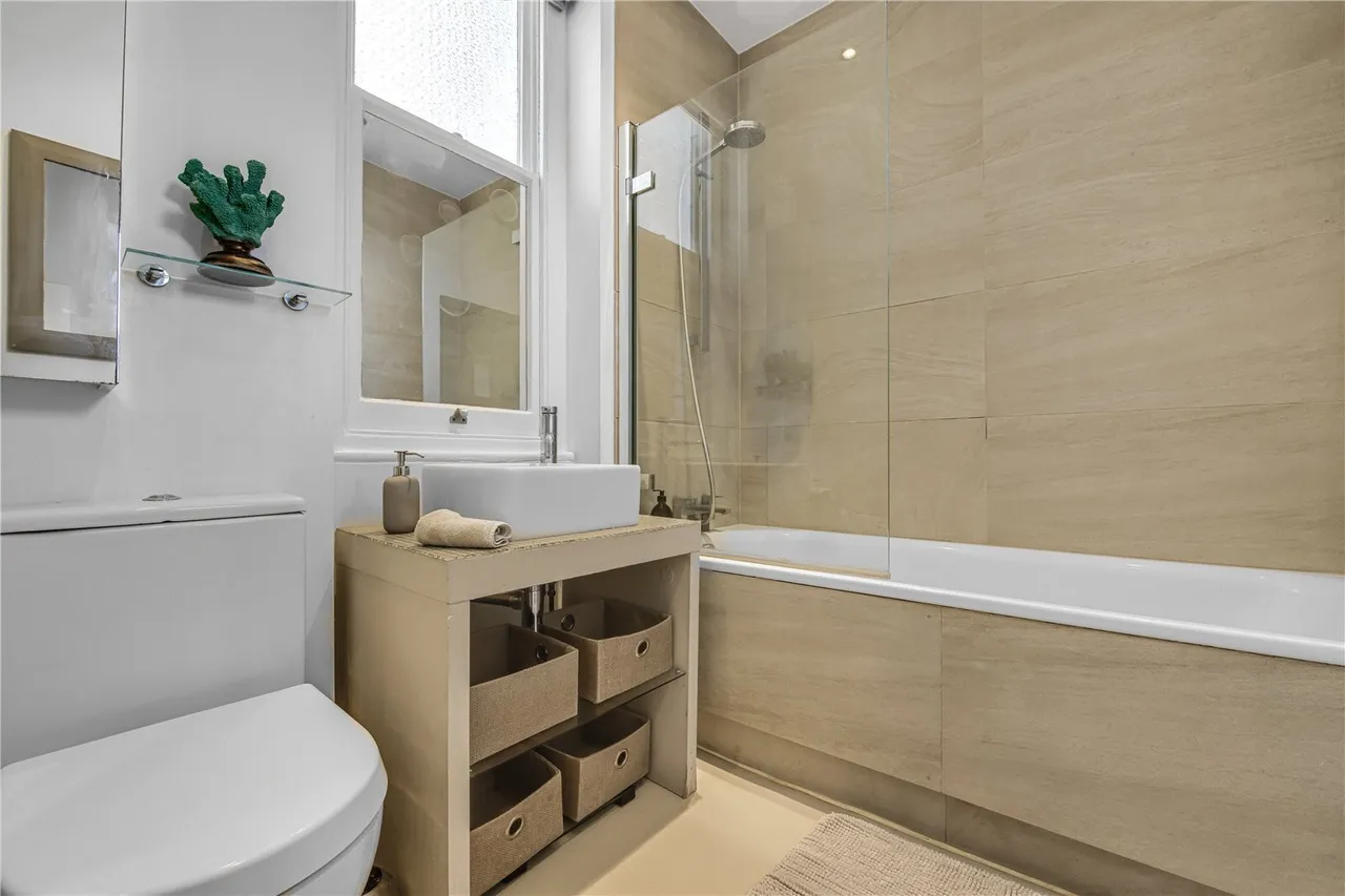 New Kings Road, London, Fulham, SW6, photo 7